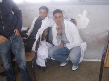 c moi et  nabil mon ami !!!!!